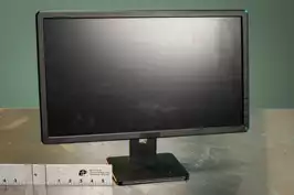 Image of 22" Black Dell Monitor