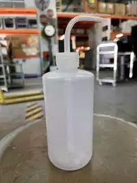 Image of Clear Plastic 500ml Additive Bottle