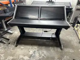 Image of Raven Dual Monitor Console