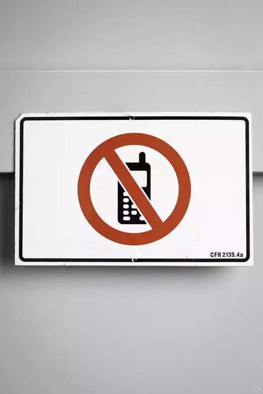 Image of No Cellphone Sign