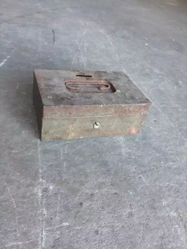 Image of Vintage Lock Box