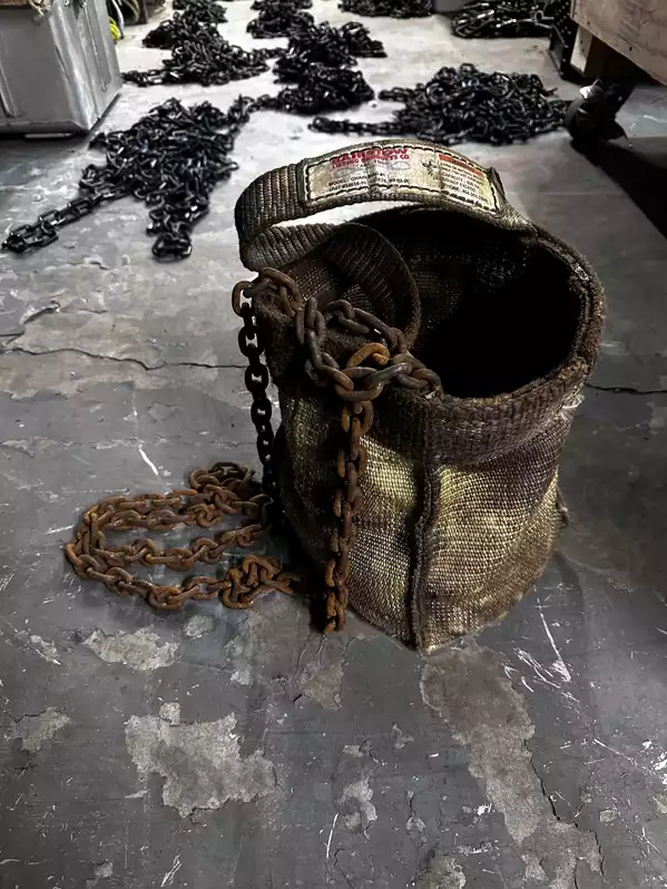 Image of Rusty Chain Bag