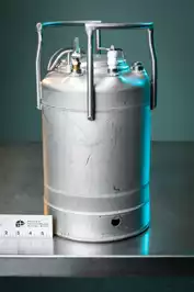 Image of 2g Stainless Millipore Pressure Tank