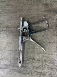 Image of Ss Pistol Grip Syringe (1)