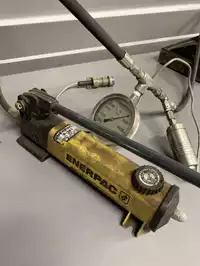 Image of Enerpac Hydraulic Hole Punch