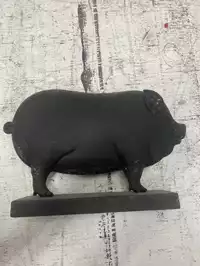 Image of Decorative Metal Pig