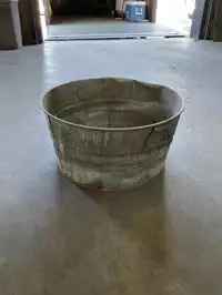 Image of Galvanized Metal Water Tub