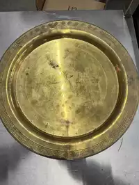 Image of Brass Round Table Tray (2)
