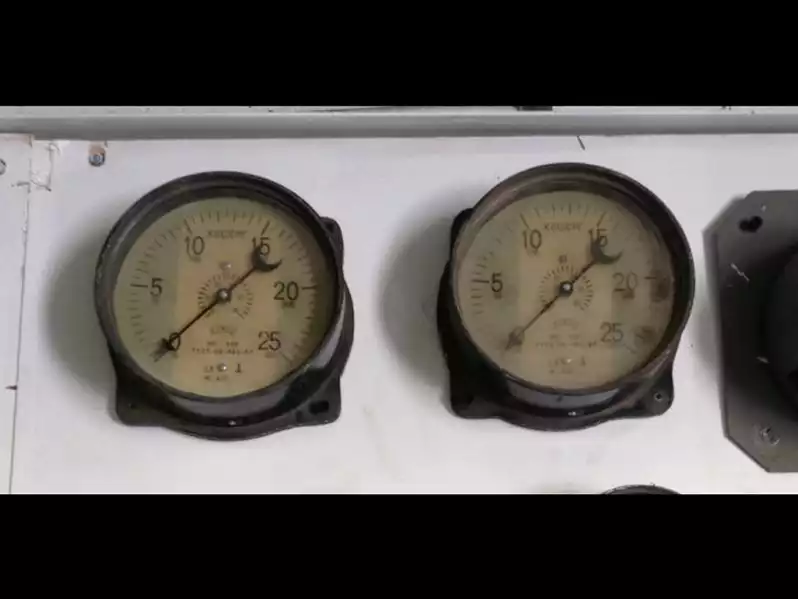 Image of Russian Caenaho 25psi Gauge