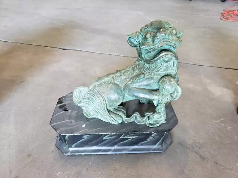 Image of Chinese Foo Dog/Guardian Lion Statue