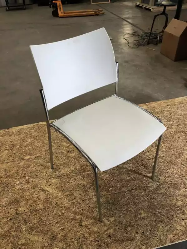 Image of White Office Chair