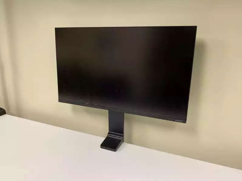 Image of 32" Samsung Space Monitor