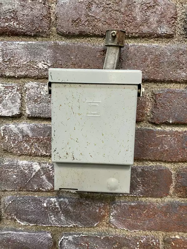 Image of 4x7x3 Breaker Switch Box