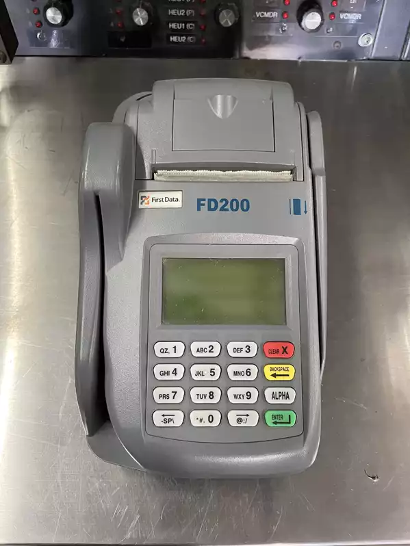 Image of Fd200 Credit Card Scanner White Buttons