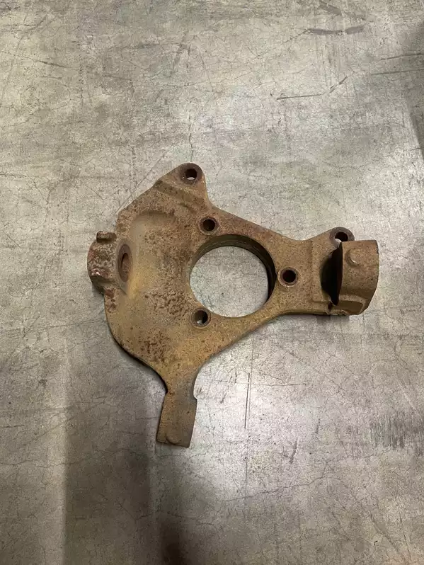 Image of Rusted Engine Mount